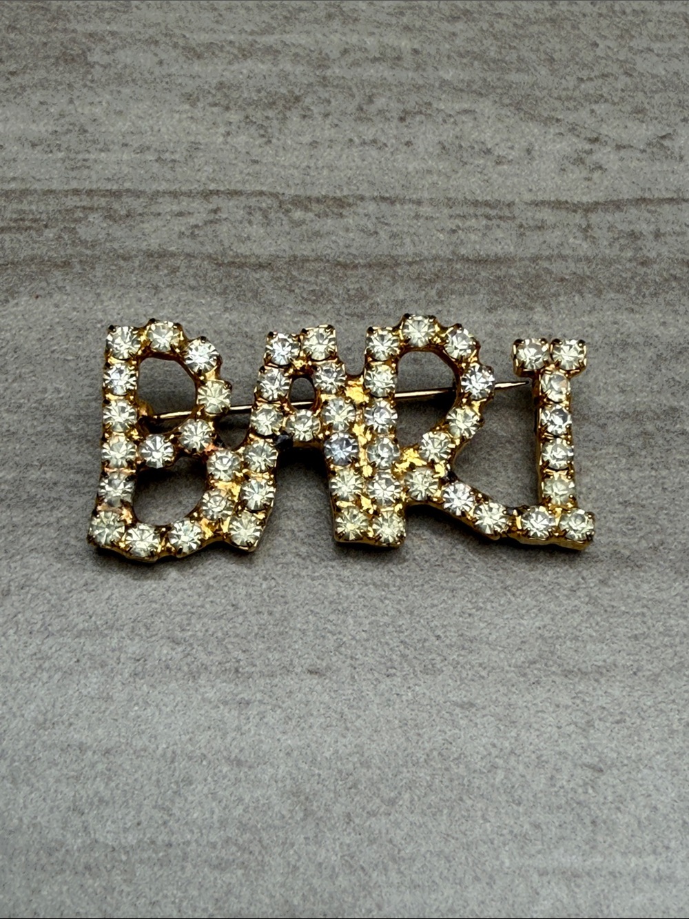 Vintage “Bari” womens baritone choir singer brooch
